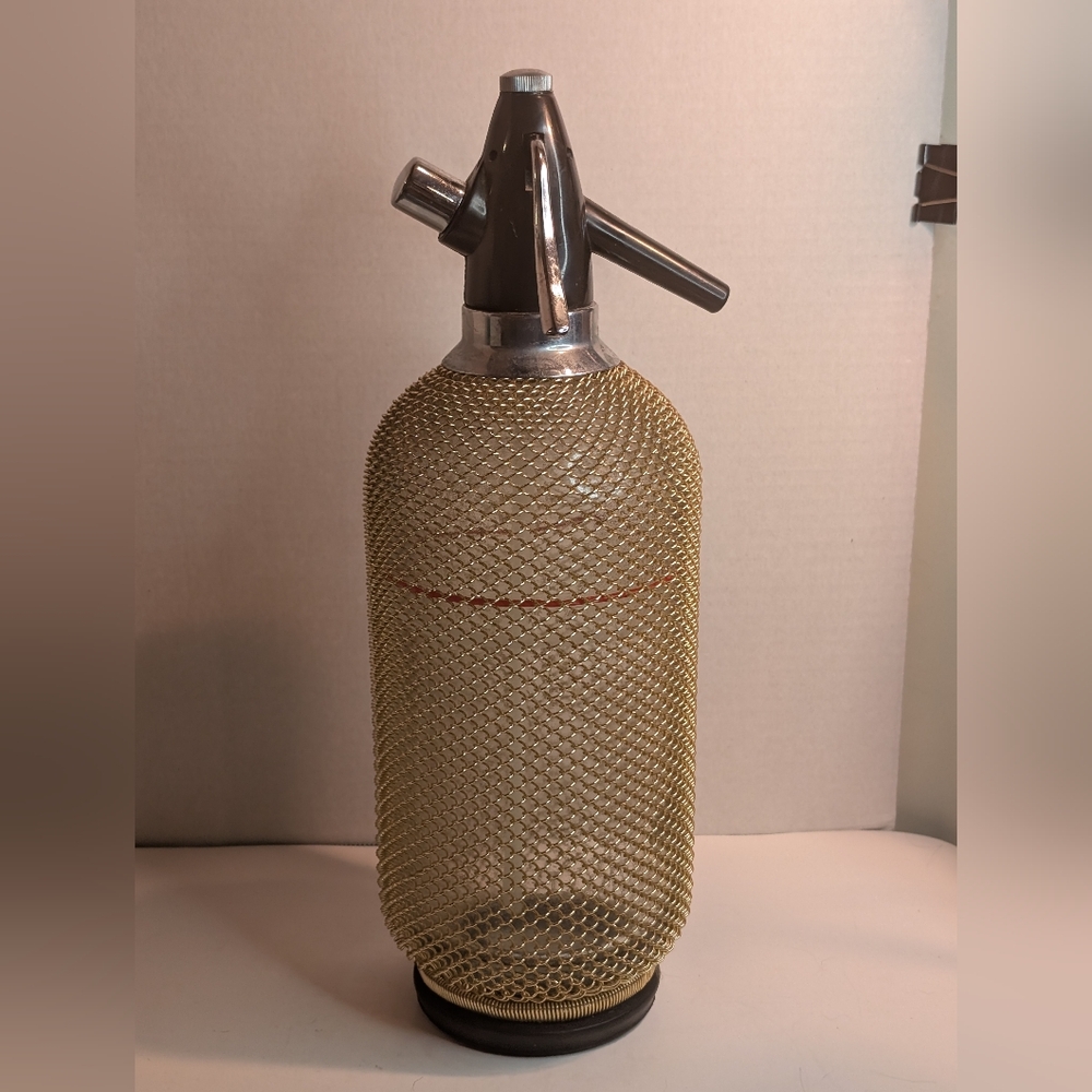 1930's ACC Siphon Seltzer Bottle Gold Colour Wire Mesh London Czech Glass Deco